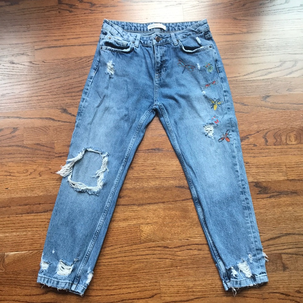 Mint Condition Zara Ripped Straight Jeans